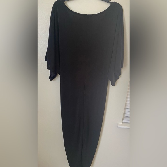 FASHION NOVA - KNOT DRESS - Picture 2 of 5